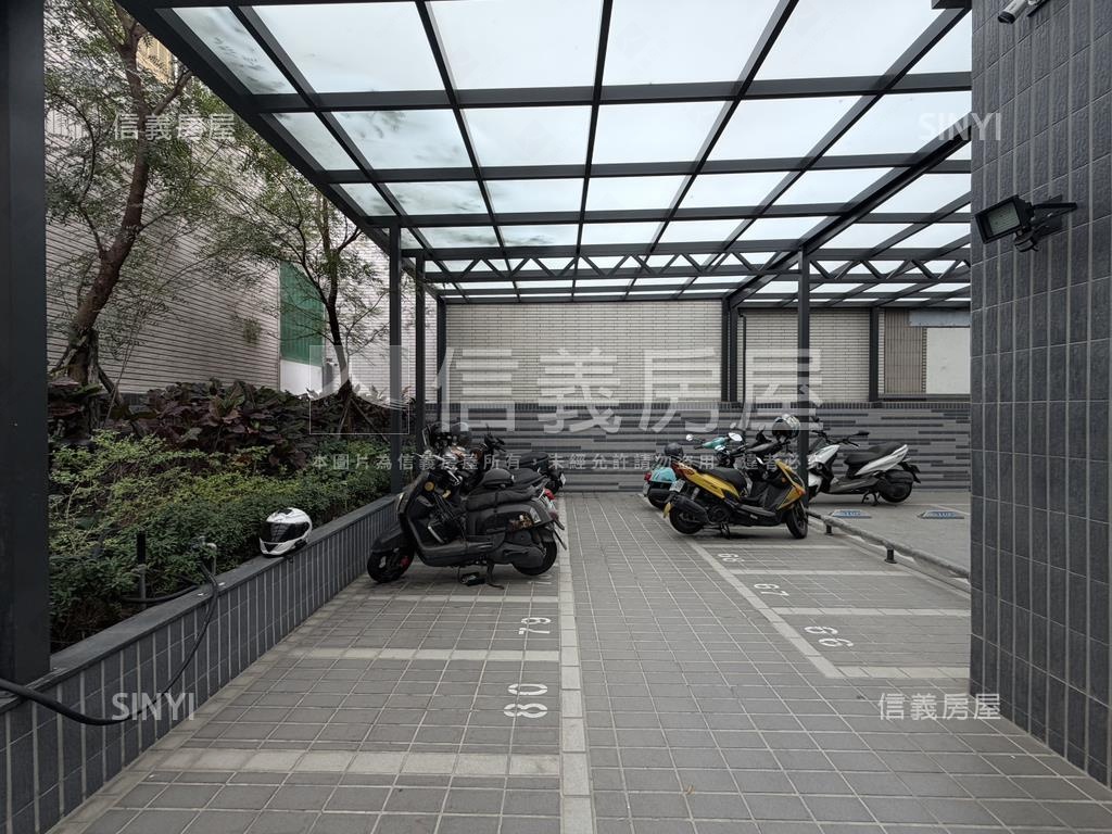 楠梓核心｜雙套兩房平車宅房屋室內格局與周邊環境