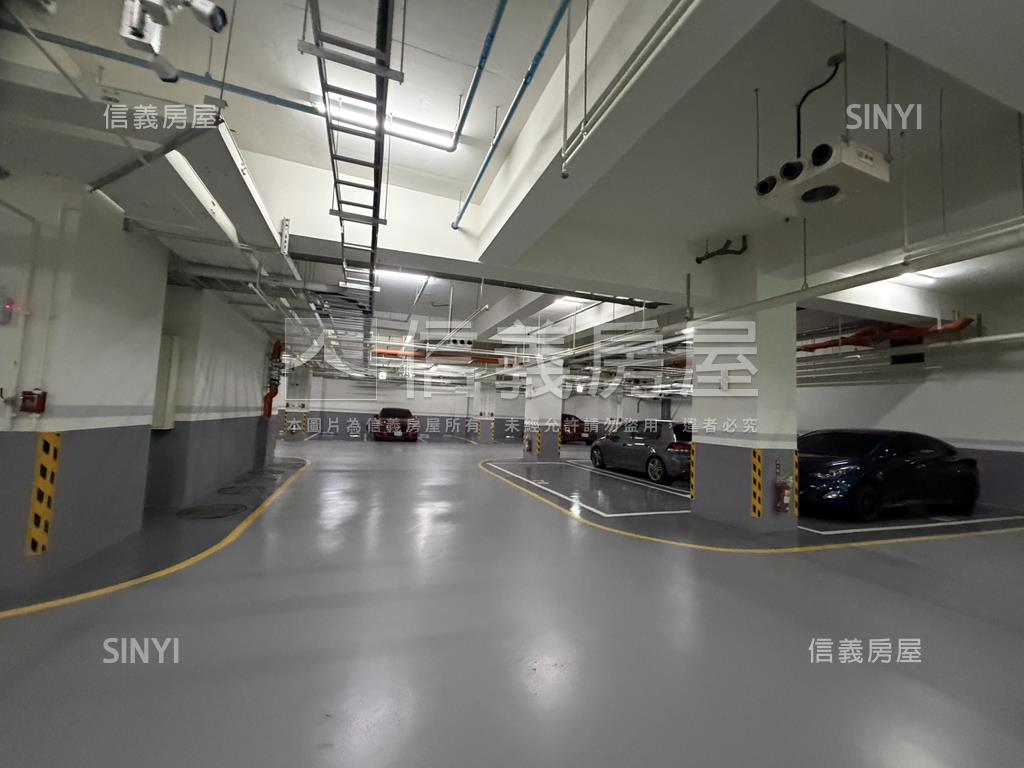 楠梓核心｜雙套兩房平車宅房屋室內格局與周邊環境