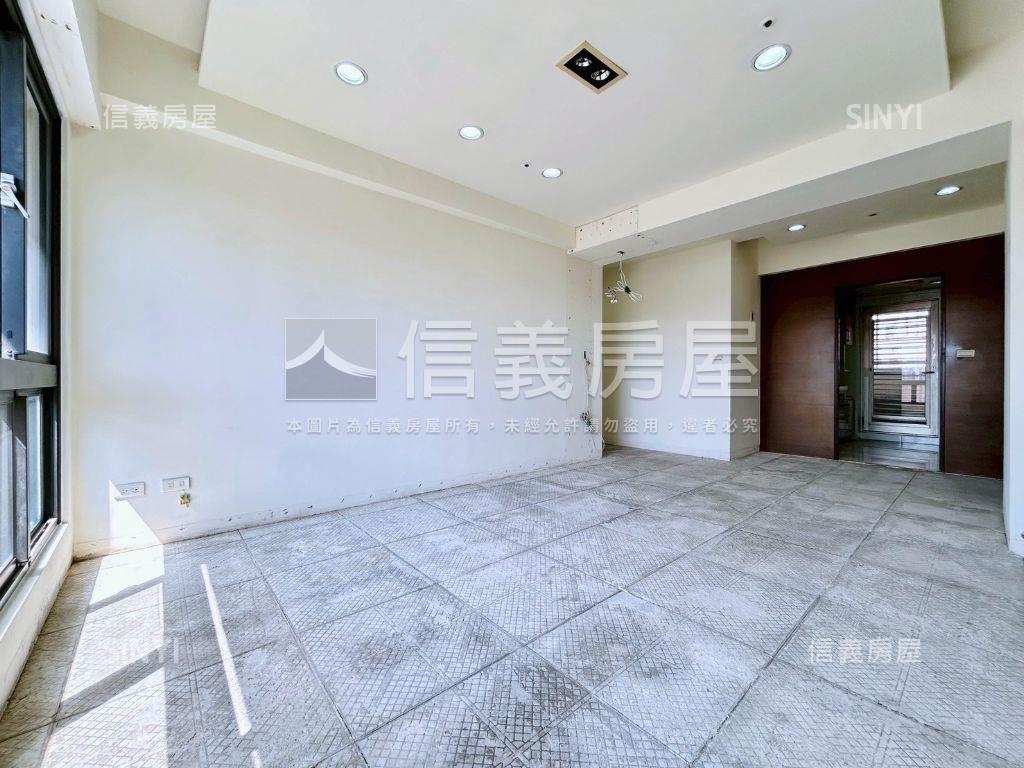 賴厝國小旁高樓三房車位房屋室內格局與周邊環境