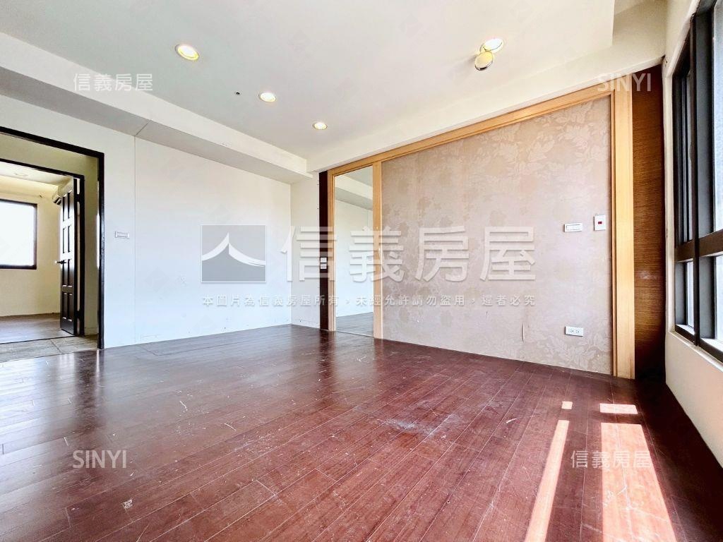 賴厝國小旁高樓三房車位房屋室內格局與周邊環境
