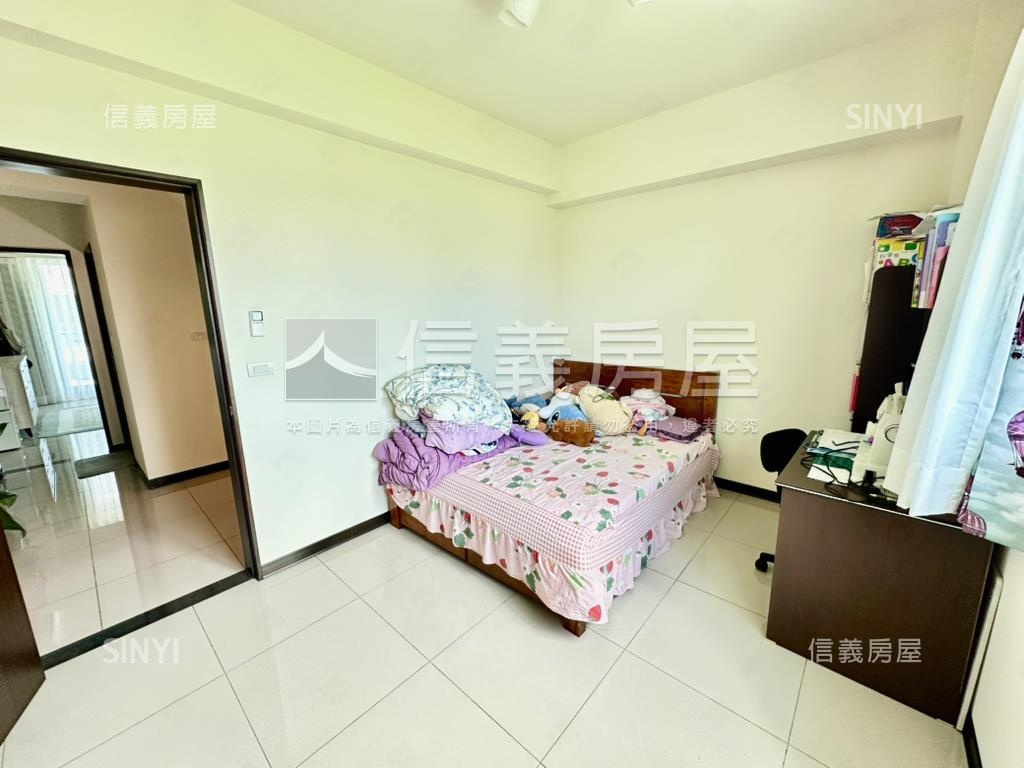 沙鹿微笑築美輕屋齡美透天房屋室內格局與周邊環境