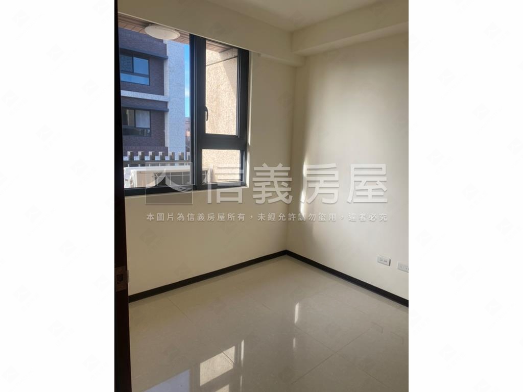 千曜學美景３房＋車位房屋室內格局與周邊環境