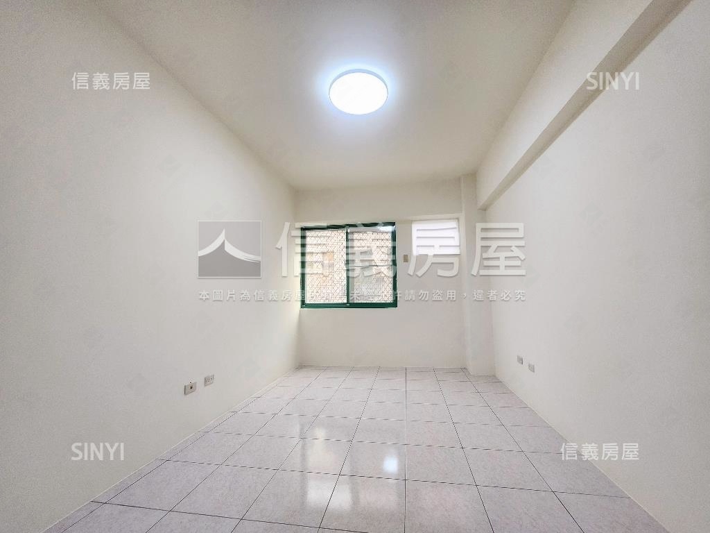 近市府＆中小學大三房車位房屋室內格局與周邊環境