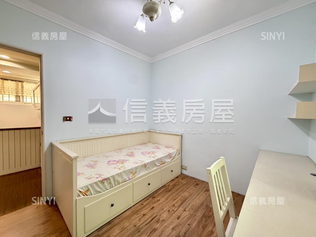 四維國宅稀有雙衛一樓美屋房屋室內格局與周邊環境