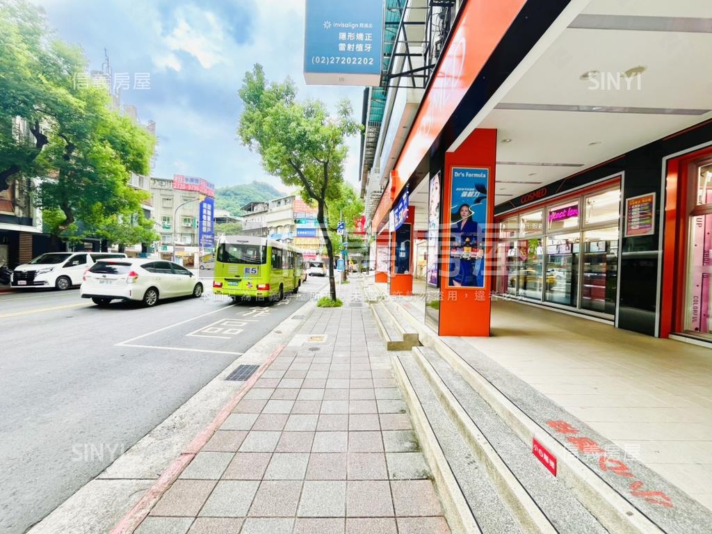 【金店】正莊敬路連鎖店面房屋室內格局與周邊環境