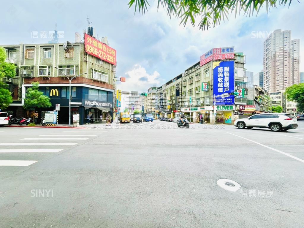【金店】正莊敬路連鎖店面房屋室內格局與周邊環境