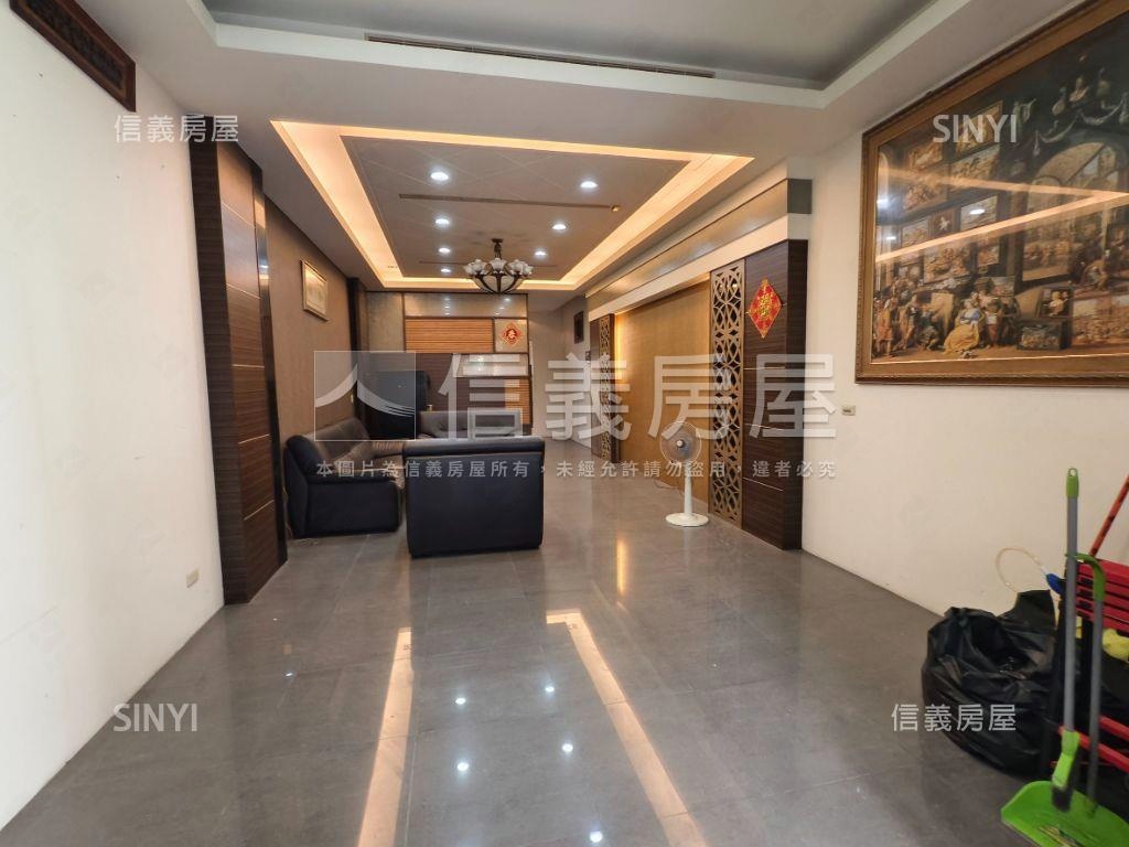 西區大地坪住店稀有釋出房屋室內格局與周邊環境