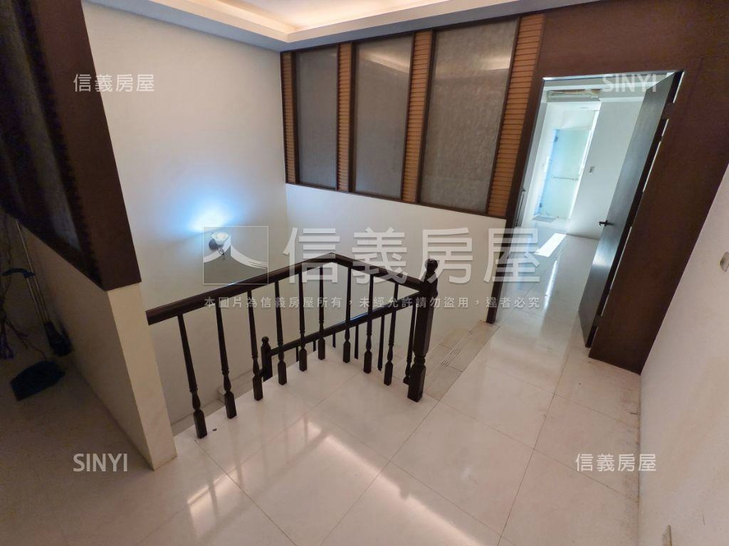 西區大地坪住店稀有釋出房屋室內格局與周邊環境