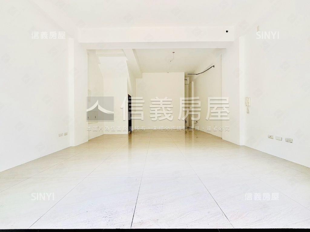 搶手｜約９年鄭仔寮金店面房屋室內格局與周邊環境