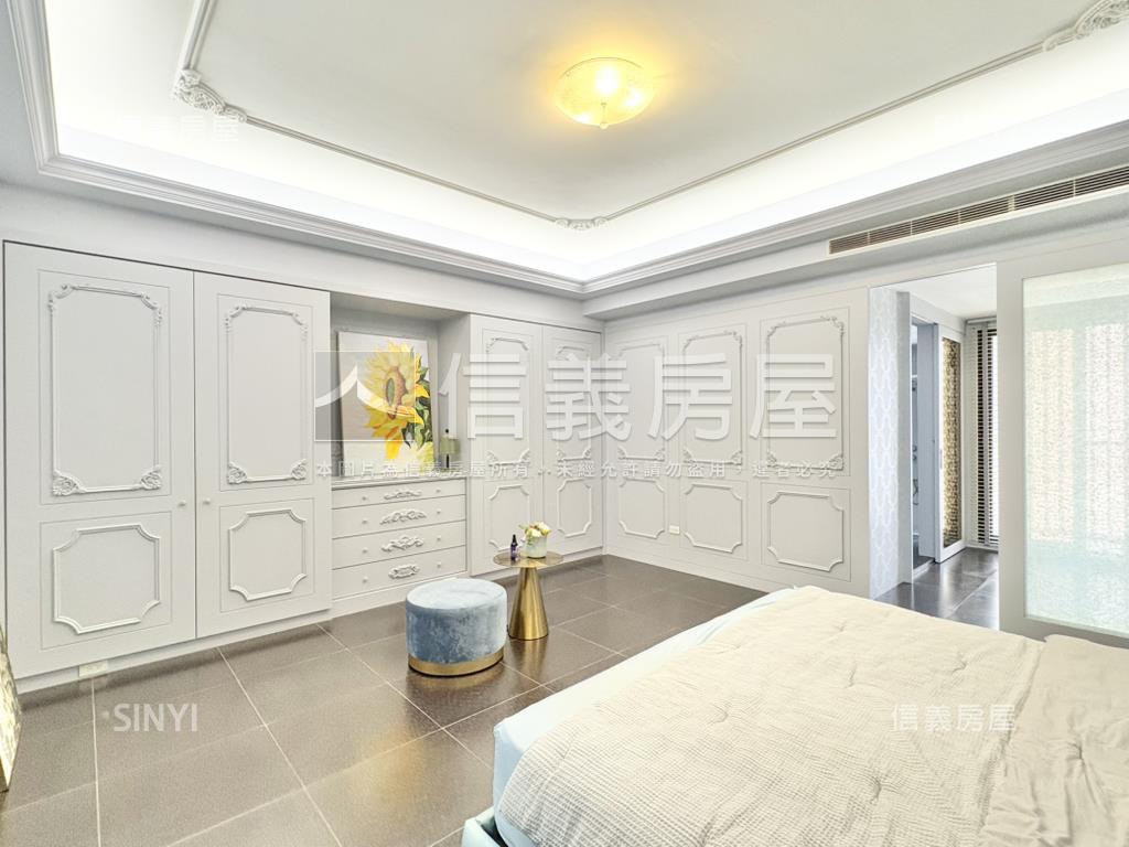 鄭仔寮面寬三車庫典藏豪墅房屋室內格局與周邊環境