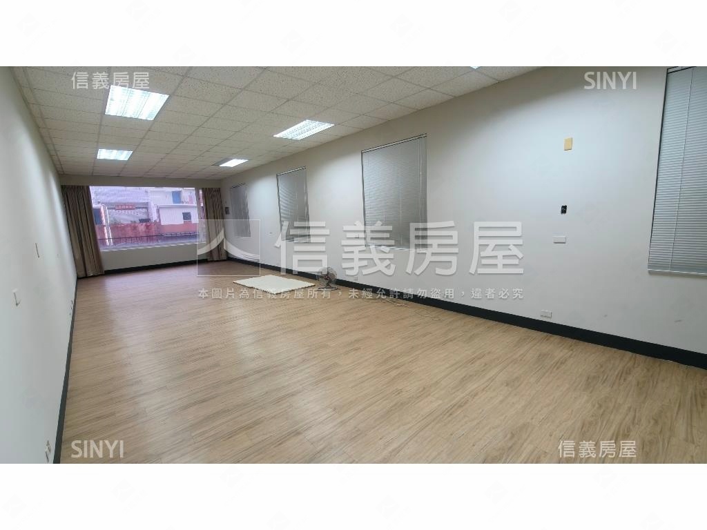 鼎中路燙金店透房屋室內格局與周邊環境