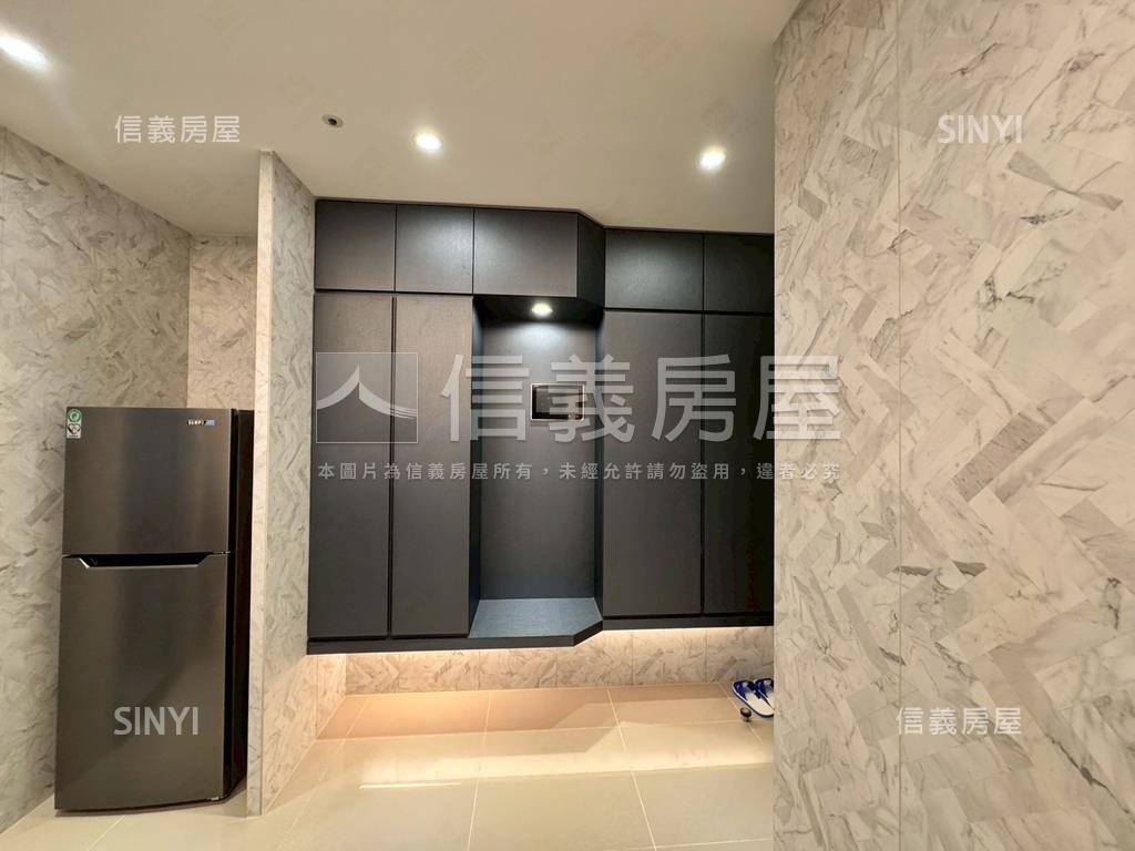 榮耀西門裝潢兩房可看屋房屋室內格局與周邊環境