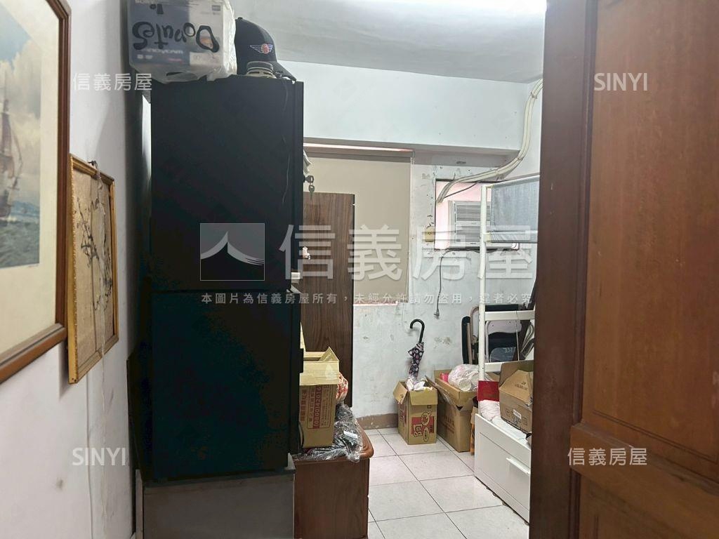 愛河雄女大三房房屋室內格局與周邊環境