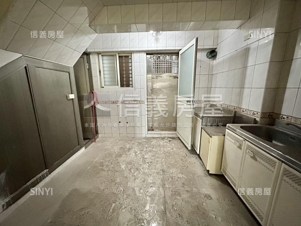 桃園龍潭透天房屋室內格局與周邊環境