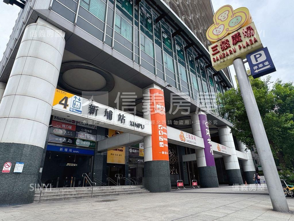新巨蛋高樓精美三房車位房屋室內格局與周邊環境