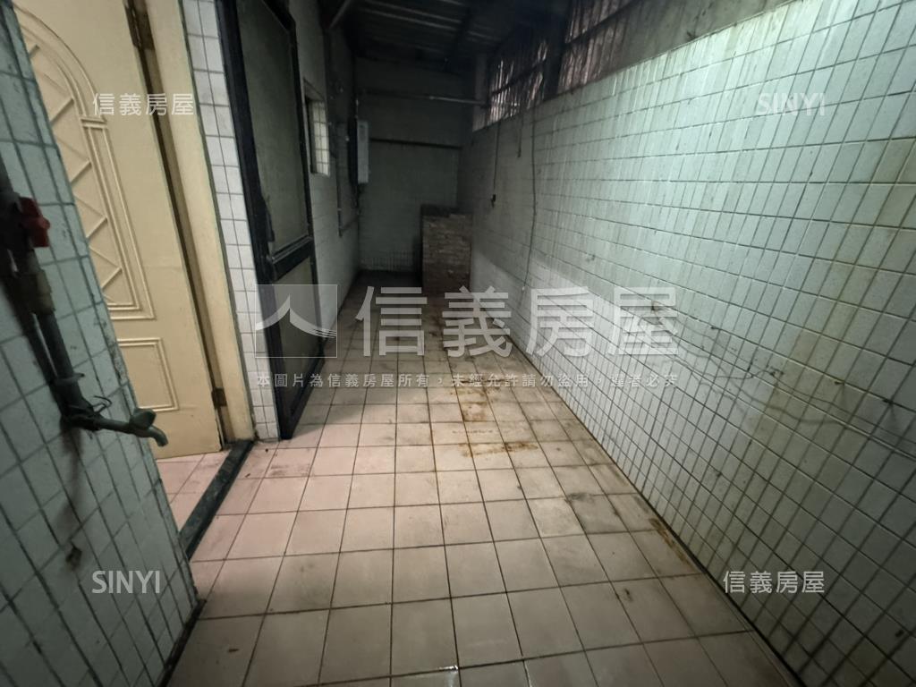 中和邊間方正公寓房屋室內格局與周邊環境