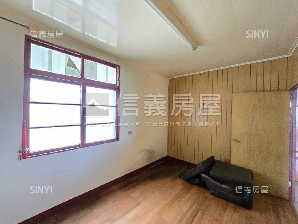 ❤大里區靜巷大地坪透天❤房屋室內格局與周邊環境