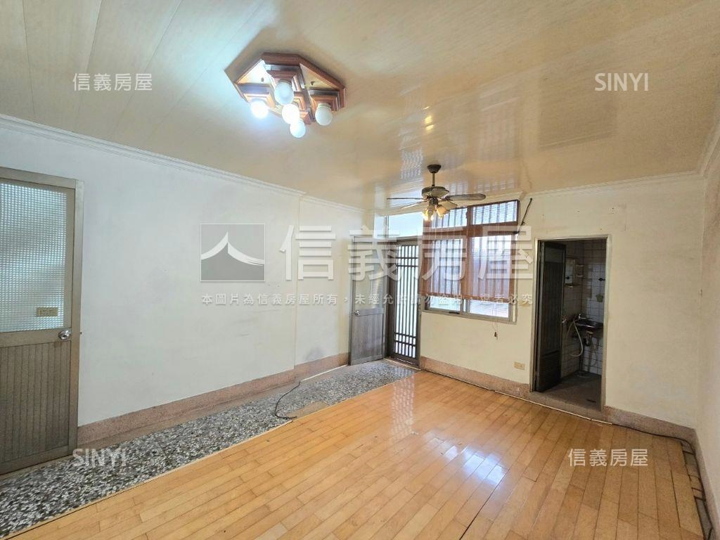 ❤大里區靜巷大地坪透天❤房屋室內格局與周邊環境