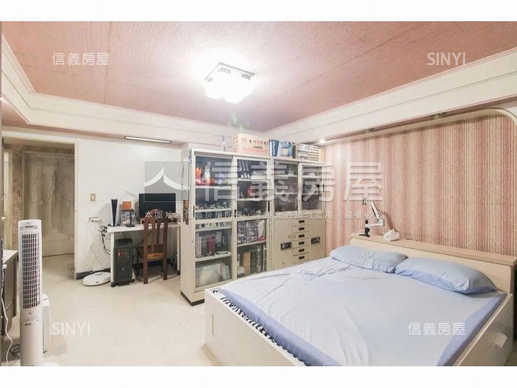 景華名人電梯４房房屋室內格局與周邊環境