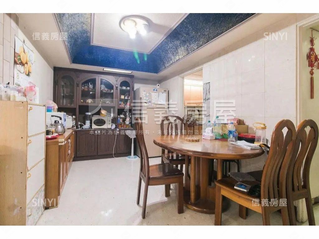 景華名人電梯４房房屋室內格局與周邊環境