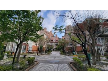 卡洛琳別墅起家厝