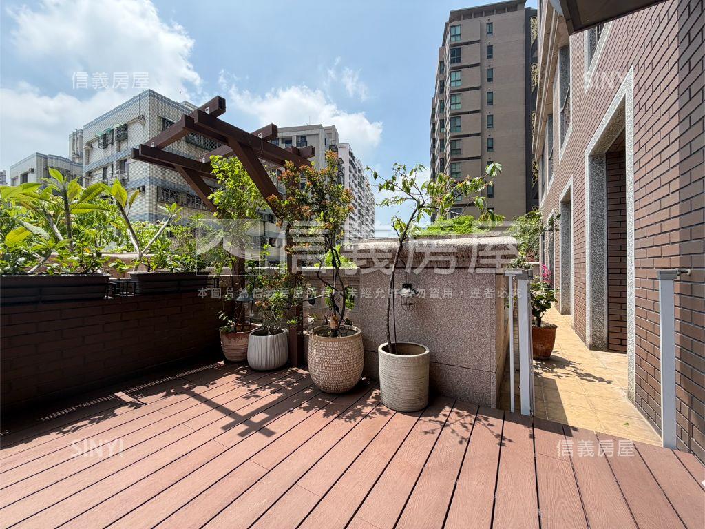 凡賽絲美裝潢稀有露台戶房屋室內格局與周邊環境