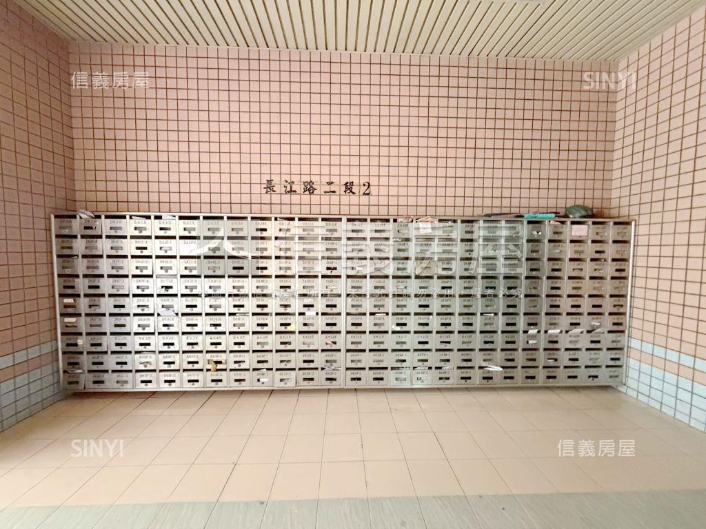 板南線新埔站方正電梯兩房房屋室內格局與周邊環境