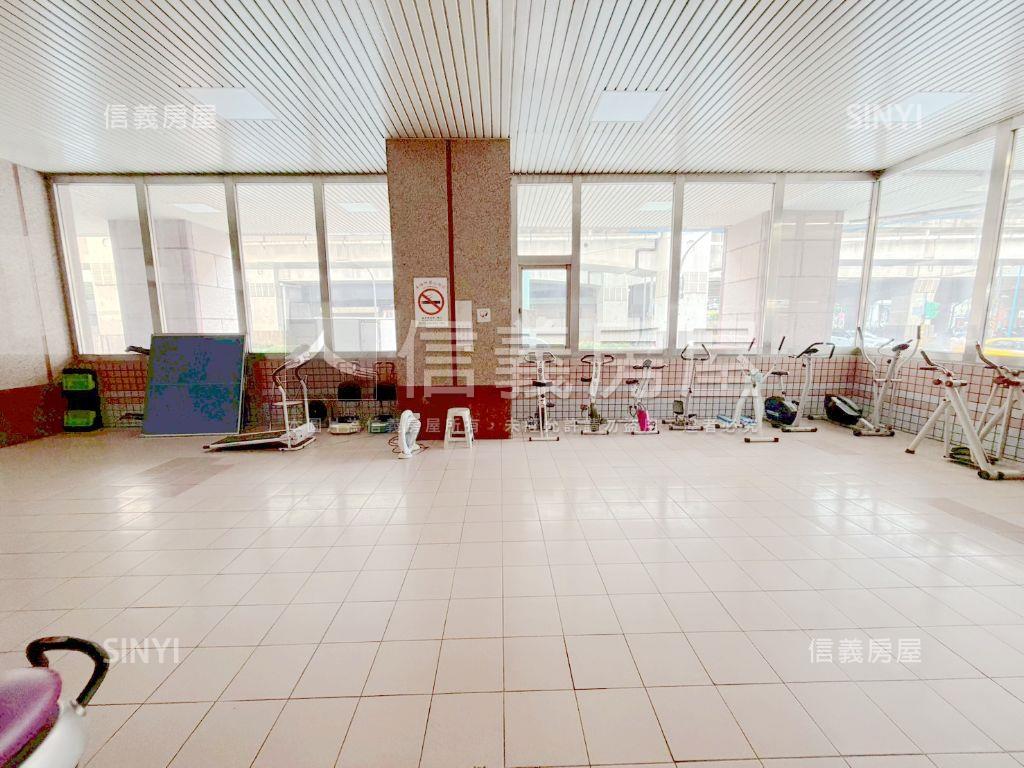 板南線新埔站方正電梯兩房房屋室內格局與周邊環境