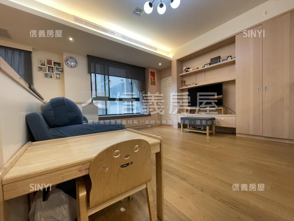 歐洲桂冠質感美宅房屋室內格局與周邊環境