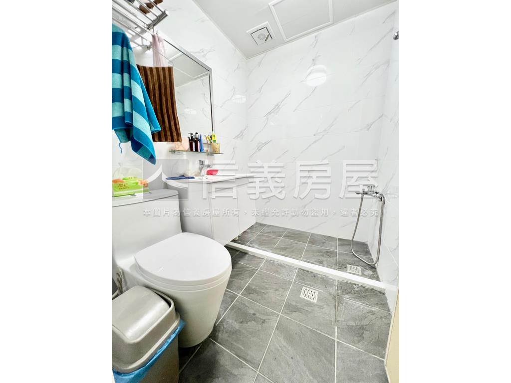 雙捷運台北華府三房美屋房屋室內格局與周邊環境