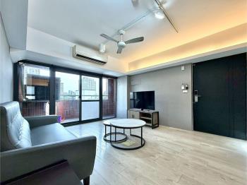 ☆狀元地裝潢二房平車☆