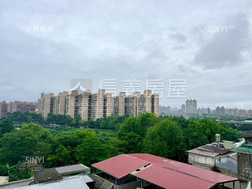 新成屋）景美天成河悅兩房房屋室內格局與周邊環境