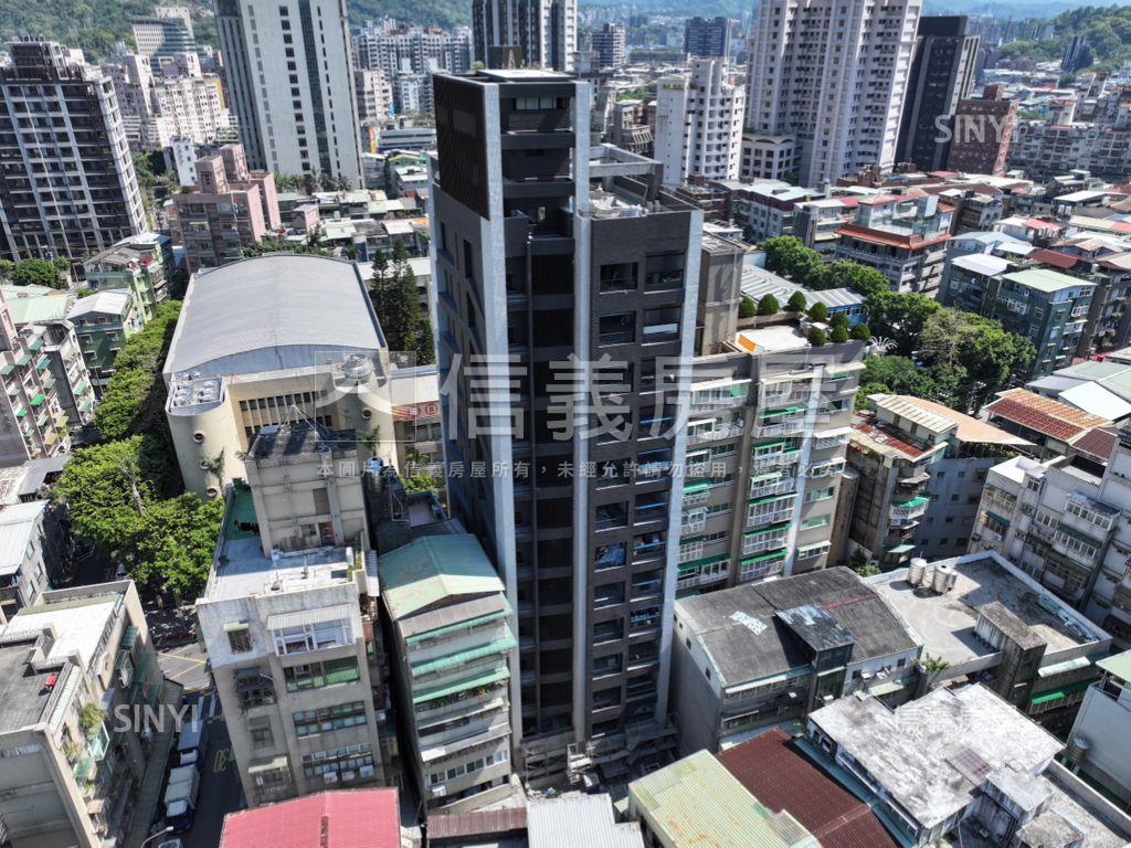 新成屋）景美天成河悅兩房房屋室內格局與周邊環境