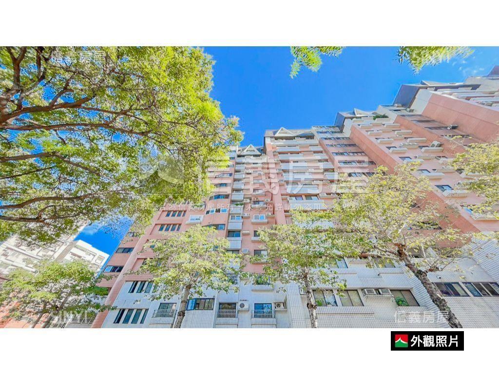 帥主陽約３５坪近一點利房屋室內格局與周邊環境