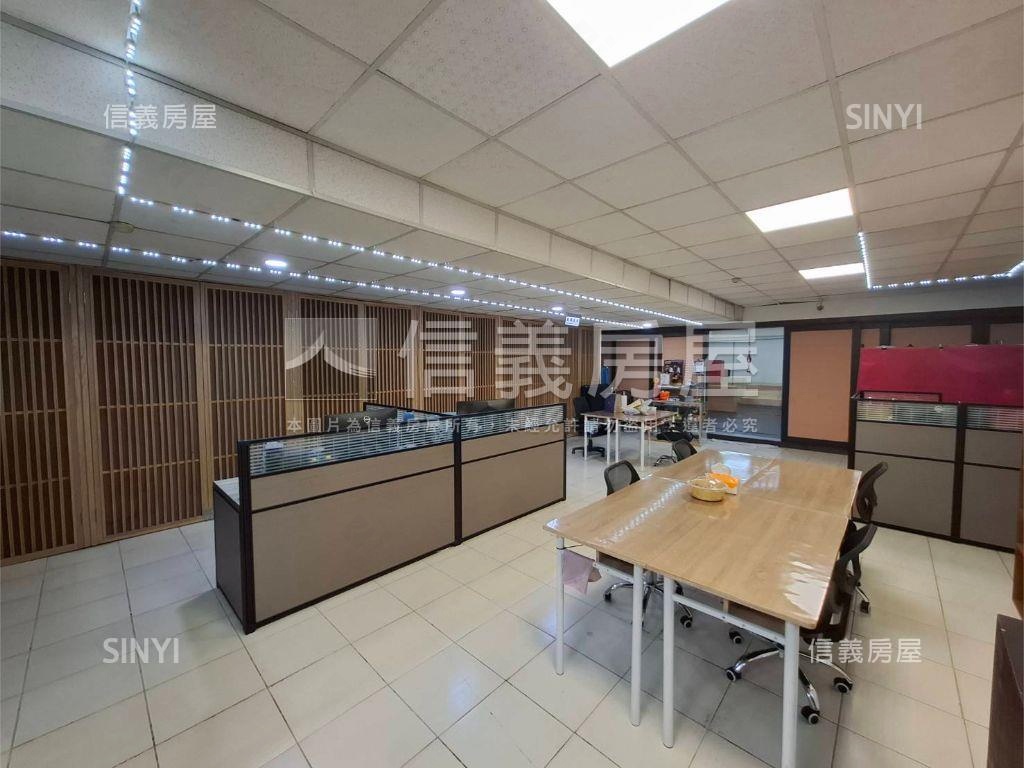 可租大坪數五期一樓地下室房屋室內格局與周邊環境