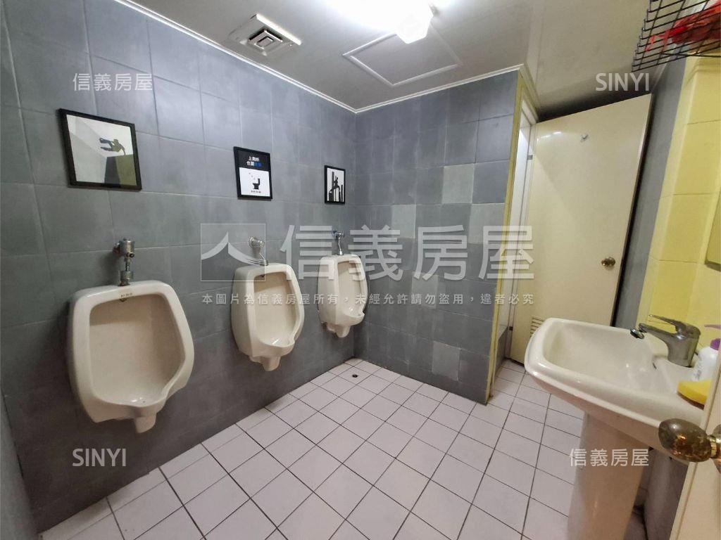 可租大坪數五期一樓地下室房屋室內格局與周邊環境
