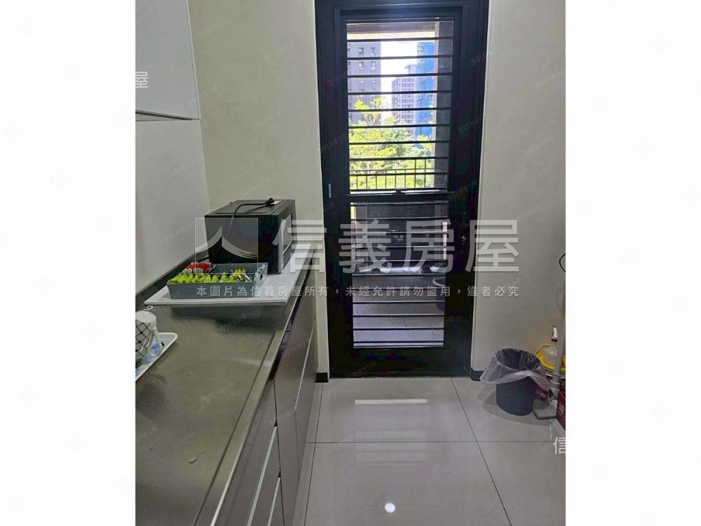 長虹面公園房屋室內格局與周邊環境