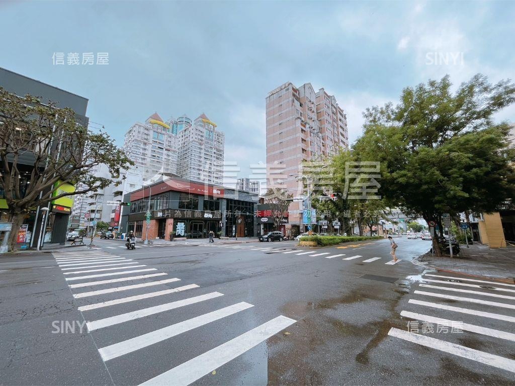 捷運公益路商業區電梯透店房屋室內格局與周邊環境