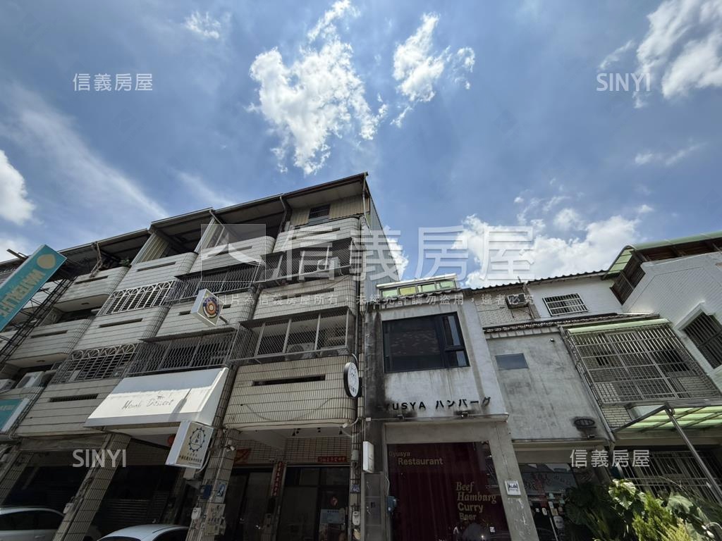 捷運公益路商業區電梯透店房屋室內格局與周邊環境