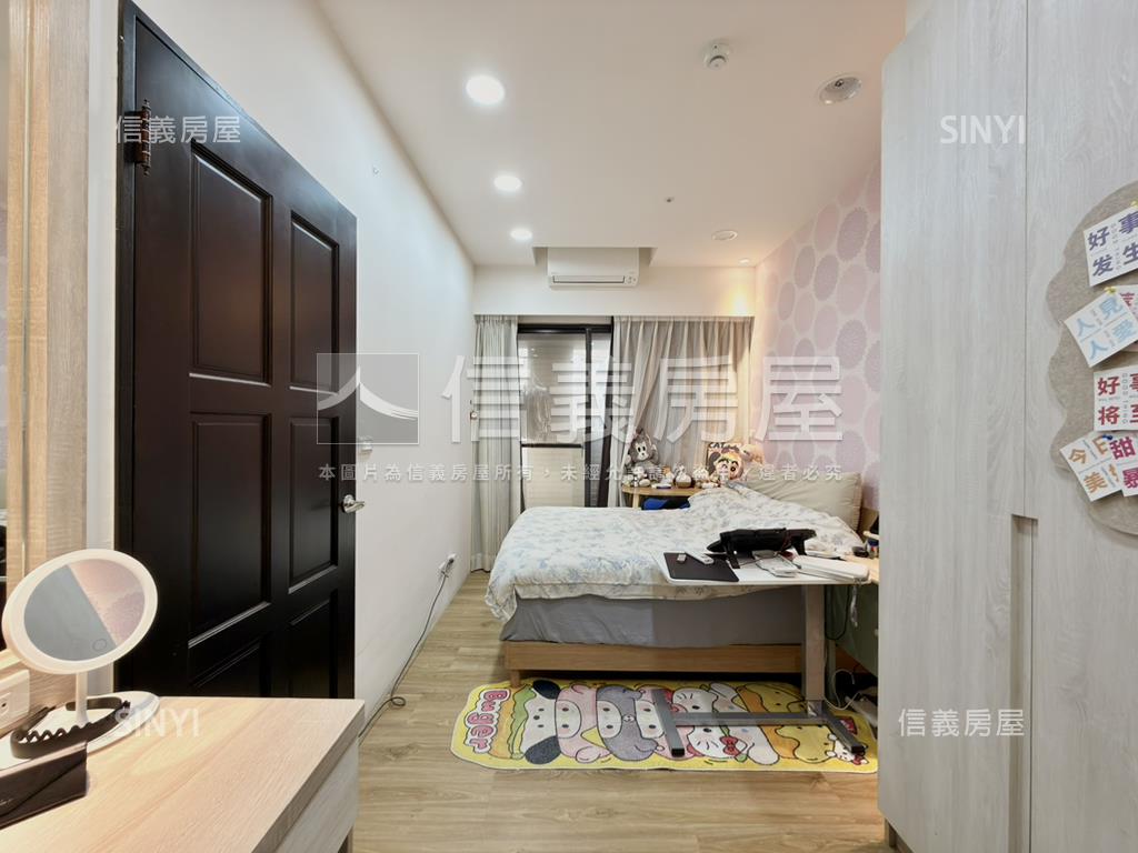 專任興希望高樓視野兩房房屋室內格局與周邊環境