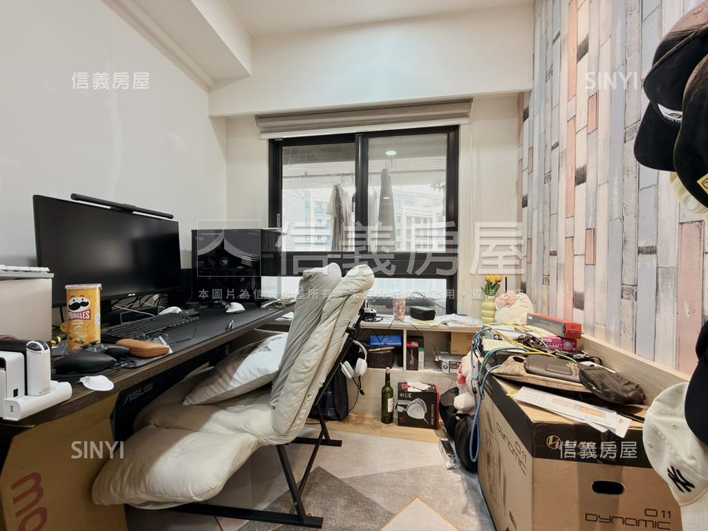 專任興希望高樓視野兩房房屋室內格局與周邊環境