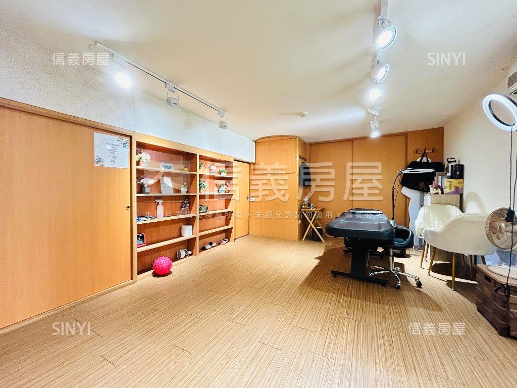 觀海極品招財店面房屋室內格局與周邊環境