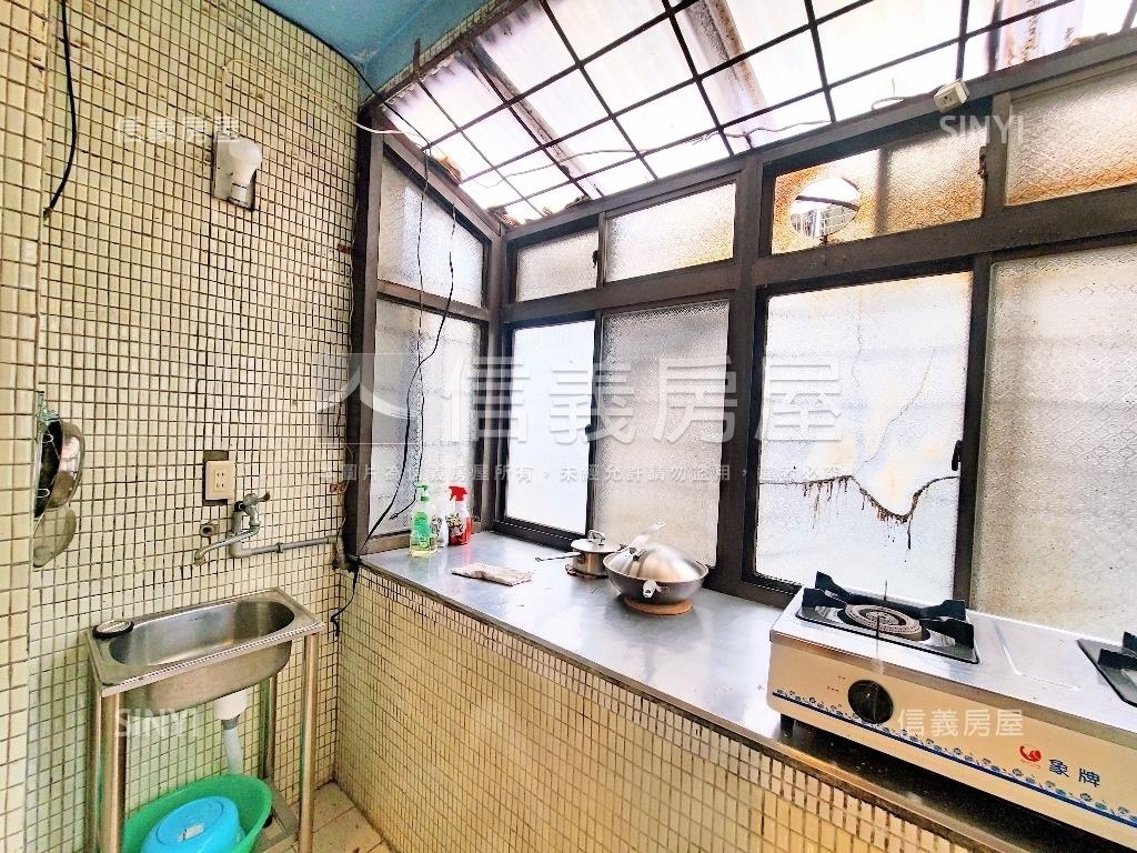 四號公園旁三房美寓房屋室內格局與周邊環境