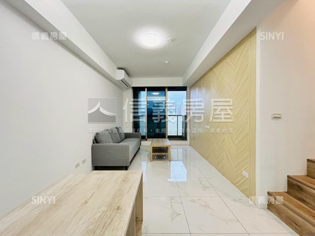 晶鑽挑高精品宅房屋室內格局與周邊環境