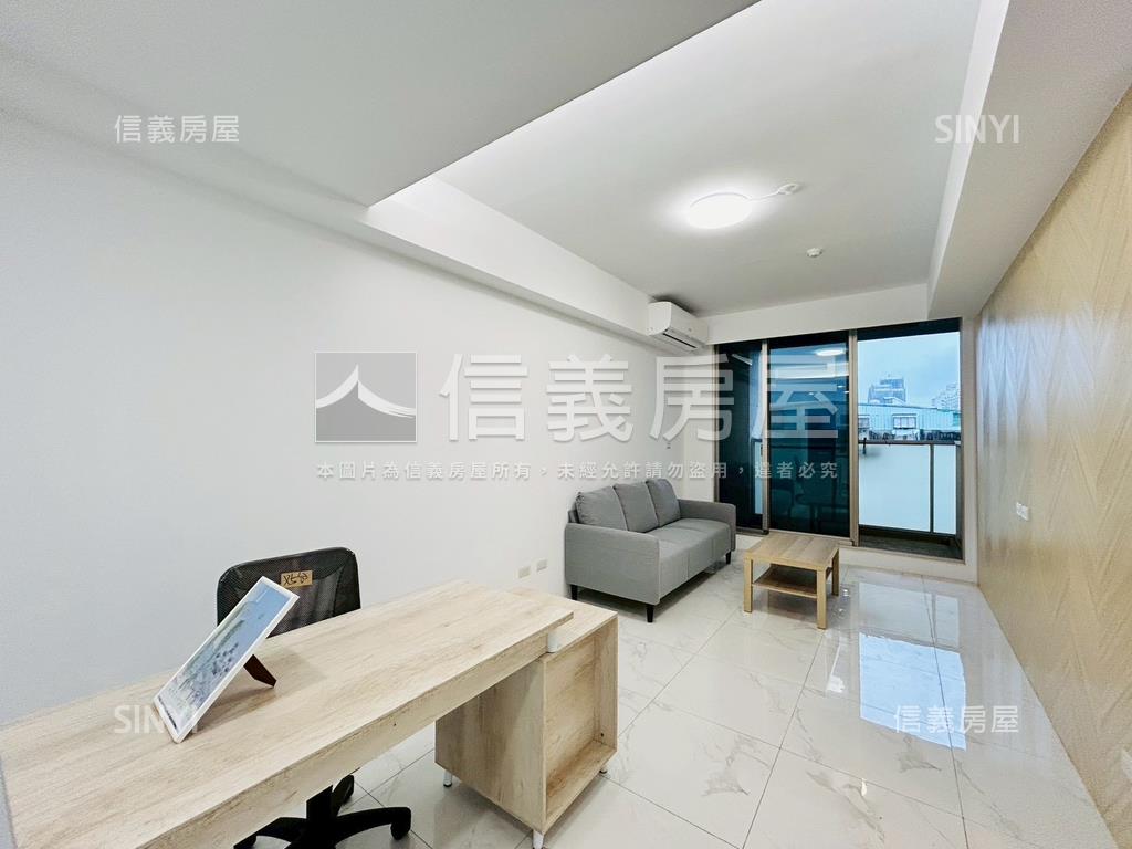 晶鑽挑高精品宅房屋室內格局與周邊環境