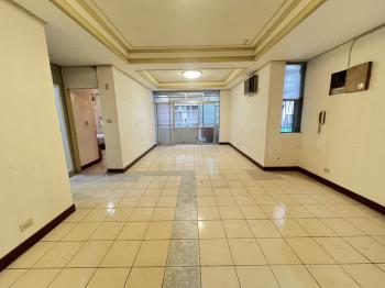 健康學區一層一戶２樓邊間