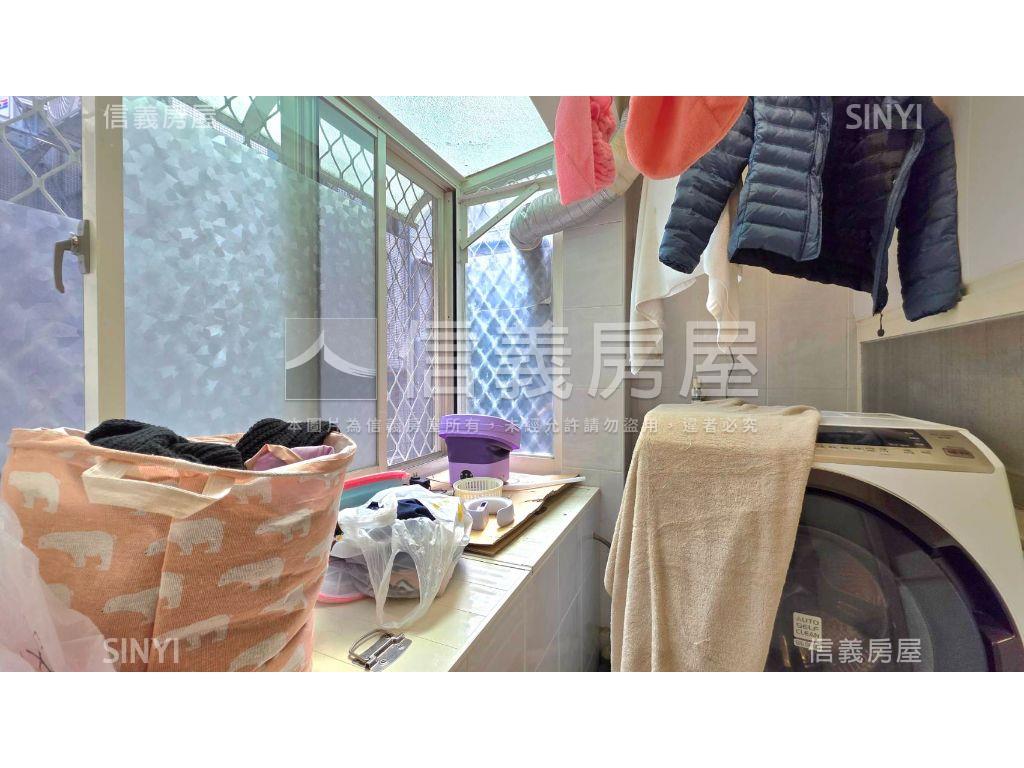 中山國中富春花園頂樓大戶房屋室內格局與周邊環境