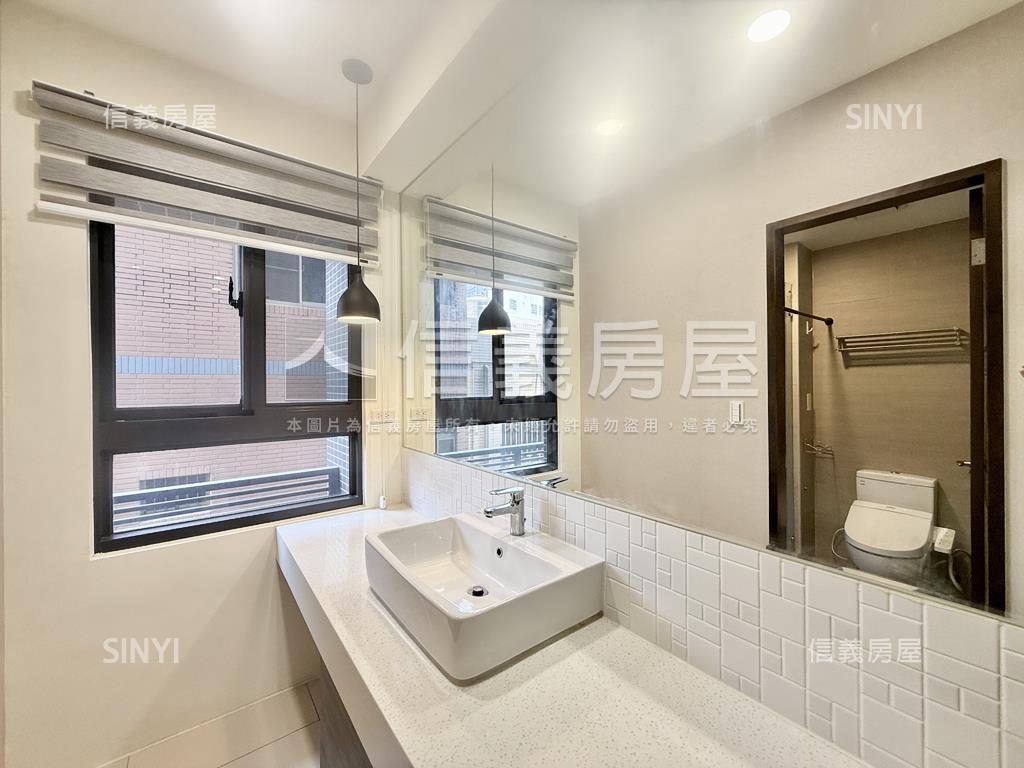 百達灣時代兩房兩衛車位房屋室內格局與周邊環境