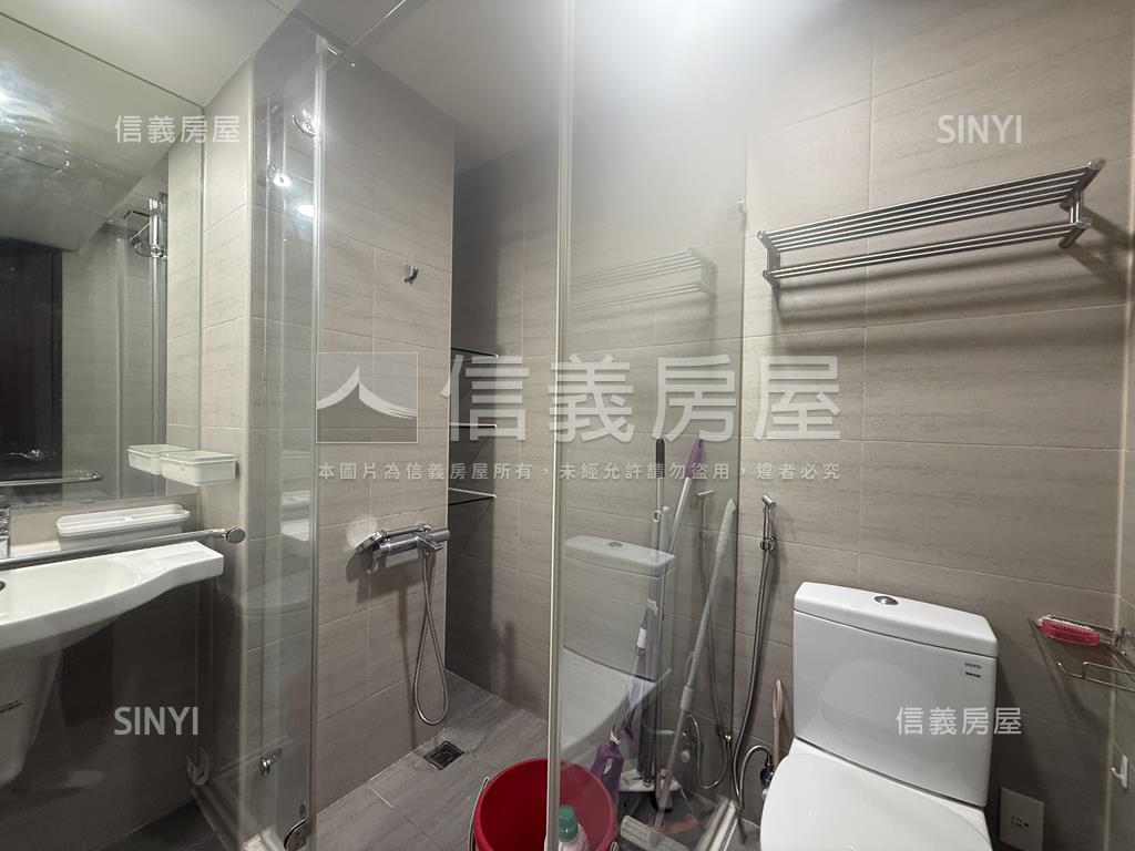 百達灣時代兩房兩衛車位房屋室內格局與周邊環境