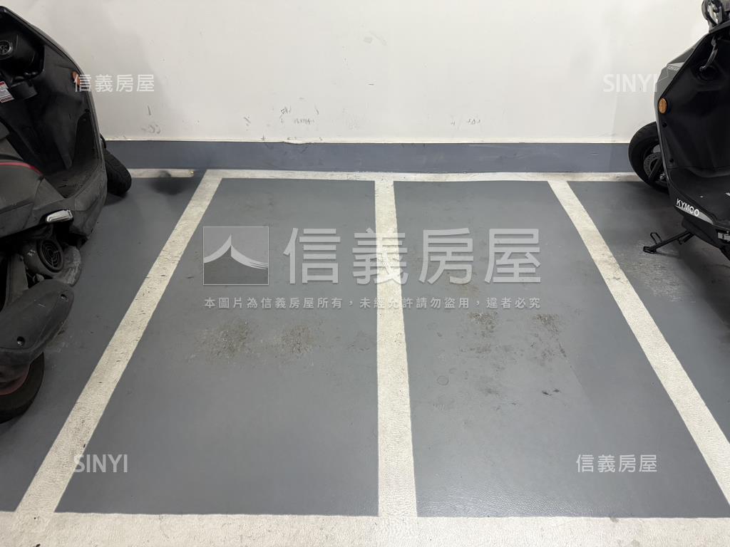 百達灣時代兩房兩衛車位房屋室內格局與周邊環境